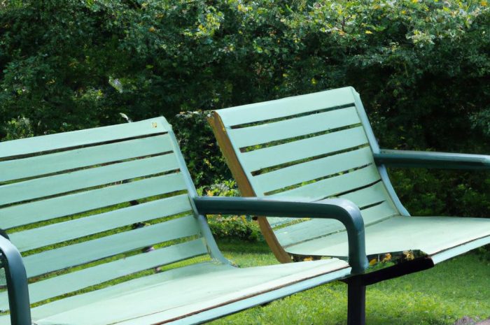 Bielone czy z surowego drewna? Jakie ławki ogrodowe podkreślą styl twego ogrodu?